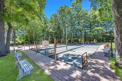 Welcome to this beautifully maintained 2-bedroom, 1-bath home in - photo 16
