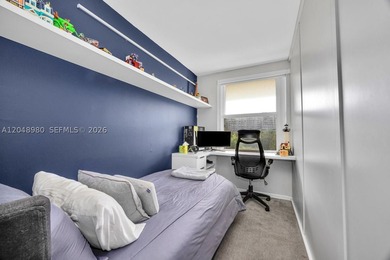 Beautifully remodeled 2-bedroom, 2-bath residence featuring a - photo 26