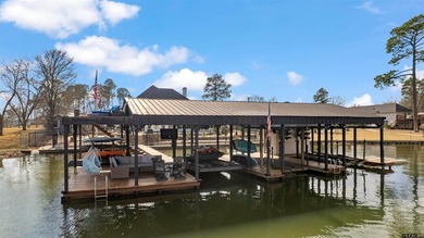 Stunning 5,776 sq.ft. lake-front home on beautifully landscaped - photo 48