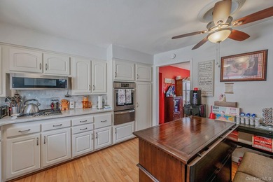 Exceptional Legal 2-Family Home in Bayswater, Far Rockaway** - photo 4