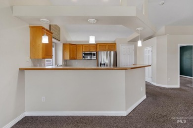 Beautiful 3-bedroom, 2-bath home featuring an open and inviting - photo 9