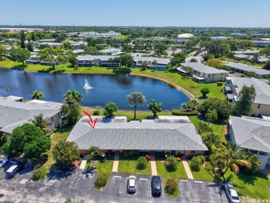 Lake Home For Sale in Delray Beach, Florida