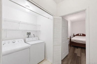 Welcome to this bright and spacious 2-bedroom condominium - photo 6