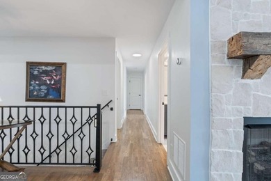 Fully Renovated Lake Home in Gated Community with Resort-Style - photo 19