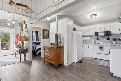 Discover the ultimate Suwannee, FL waterfront retreat with this - photo 25
