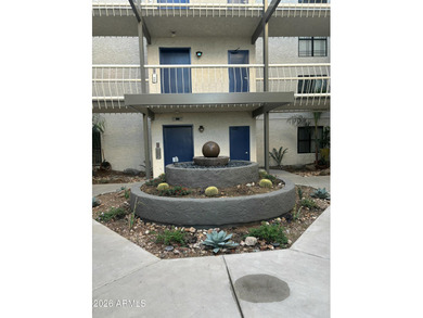 Welcome to the heart of Arizona living at Biltmore Terrace