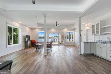 Fully Renovated Lake Home in Gated Community with Resort-Style - photo 37
