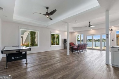 Fully Renovated Lake Home in Gated Community with Resort-Style - photo 38