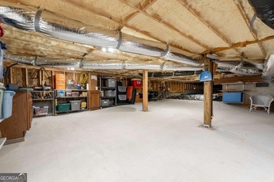 Fully Renovated Lake Home in Gated Community with Resort-Style - photo 46