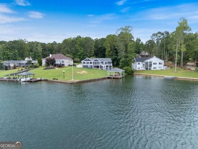 Fully Renovated Lake Home in Gated Community with Resort-Style - photo 51