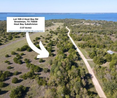 1.57 acres Off water in non HOA subdivision at RC Lake - Lake Lot For Sale in Streetman, Texas