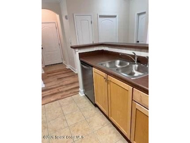 Florida lifestyle at its best in this 1 bedroom 1 bath FIRST - photo 4