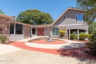 Experience coastal-style living in this expansive 4,000+ sq. ft - photo 12