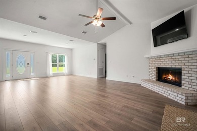 Nestled on nearly three acres of pristine land in Fairhope, this - photo 15