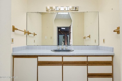 Experience coastal-style living in this expansive 4,000+ sq. ft - photo 19