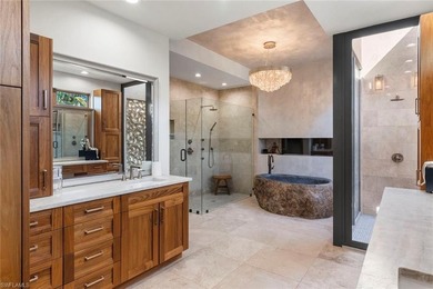 Back on market, buyer did not perform. The perfect location in - photo 22
