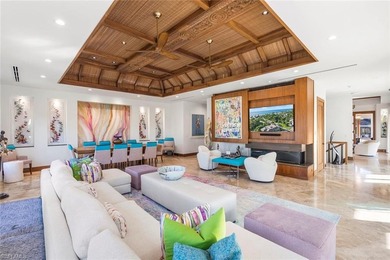 Back on market, buyer did not perform. The perfect location in - photo 44