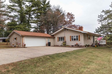 Lake Home For Sale in Oxford, Wisconsin