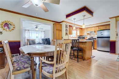 Welcome to the pride and joy of the neighborhood! This stunning - photo 10