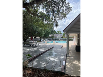 GREAT INVESTMENT PROPERTY, WITH RENTER IN PLACE WHO WILL STAY OR - photo 11