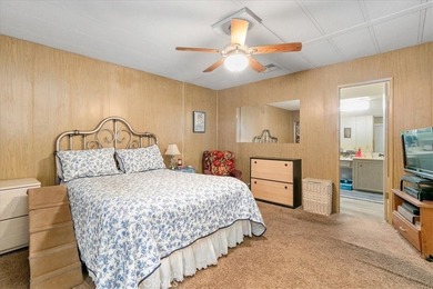 Call April for Immediate details or viewing - photo 13