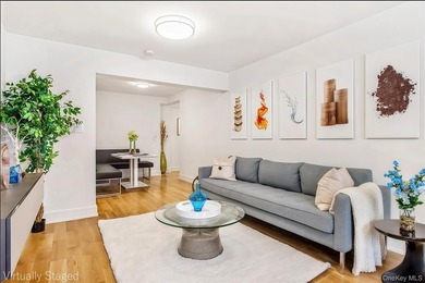 It is located in the Heart of Flushing Downtown Location, this - photo 9