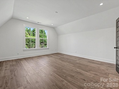 **Seller is offering a Buyers choice credit for $15,000** - photo 24
