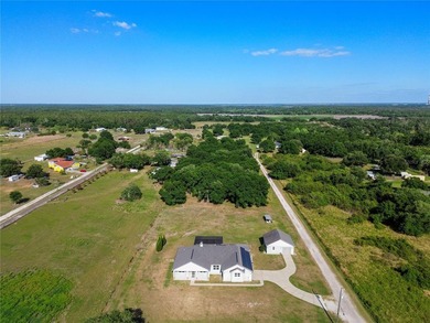 2 Houses, 5 acres, NO HOA, NO DEED RESTRICTIONS with pond, open - photo 7