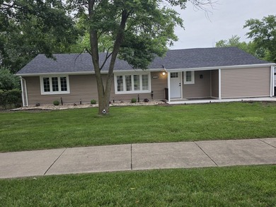 (private lake, pond, creek) Home For Sale in Country Club Hills Illinois