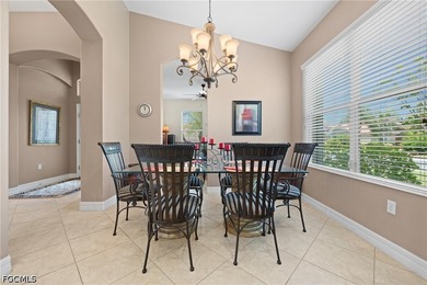 Welcome to this beautifully upgraded 4 bedroom + den, 3 bath - photo 12