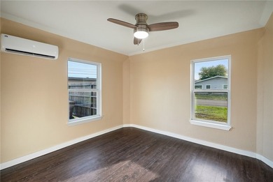 Welcome home to Carroll Lane Park #2 Subdivision. This two - photo 16