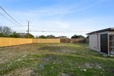 Welcome home to Carroll Lane Park #2 Subdivision. This two - photo 20