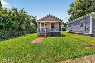 Don't miss this fantastic opportunity to own a charming - photo 2