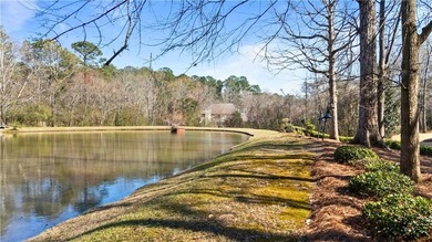 Tucked away in Grove Hill in a natural setting alive with - photo 48