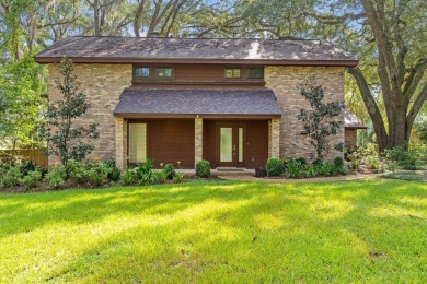 Lake Home For Sale in Tallahassee, Florida