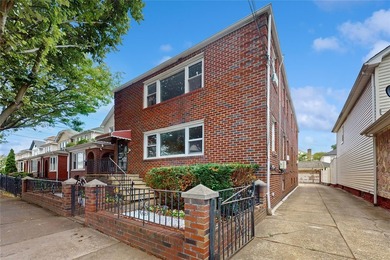 SHOWING BY APPOINTMENT ONLY CALL THE LISTING AGENT 987 E 42nd St - photo 1