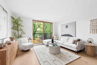 Welcome to 19 North Henry Street. Designed with both style and - photo 1