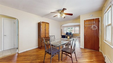 SHOWING BY APPOINTMENT ONLY CALL THE LISTING AGENT 987 E 42nd St - photo 8