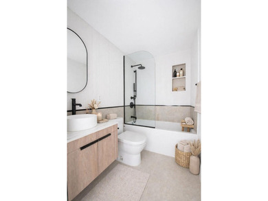 Welcome to 19 North Henry Street. Designed with both style and - photo 9
