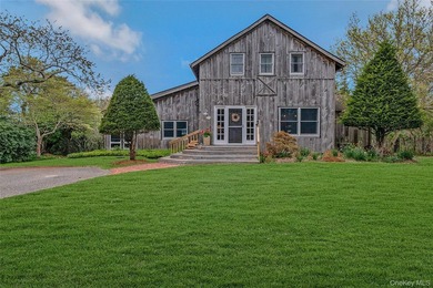 Historic Estate in the Village Quogue. Welcome to a rare - photo 2
