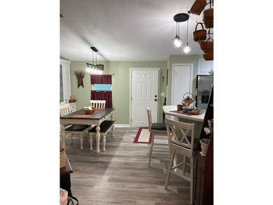 Wow - welcome to this stunning Jacobsen home! Priced at $89,500 - photo 22