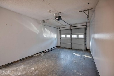 Seller offering $7000 to be used toward buyer's closing costs - photo 25