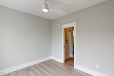 PRICE REDUCTION!!! PLUS...... SELLER OFFERING $20,000 TO BUYER - photo 21