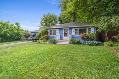 This well-maintained 3-bedroom, 1-bath ranch offers comfortable - photo 1
