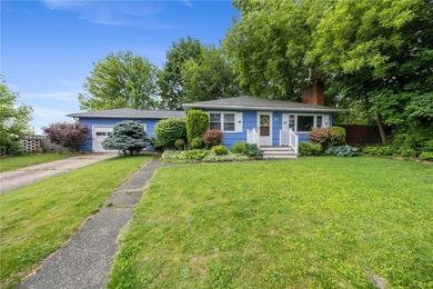 This well-maintained 3-bedroom, 1-bath ranch offers comfortable - photo 2