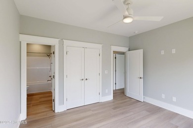PRICE REDUCTION!!! PLUS...... SELLER OFFERING $20,000 TO BUYER - photo 33
