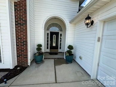 A beautiful home ready to welcome its next family. Situated on a - photo 6