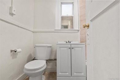 Excellent mixed-use investment opportunity in the heart of - photo 19