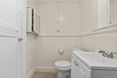 Excellent mixed-use investment opportunity in the heart of - photo 22