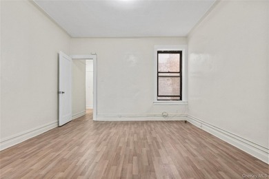 Excellent mixed-use investment opportunity in the heart of - photo 26